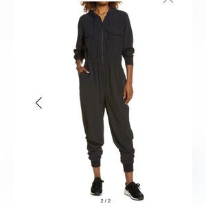 Zella Getaway Long Sleeve Stretch Woven Jumpsuit Size M